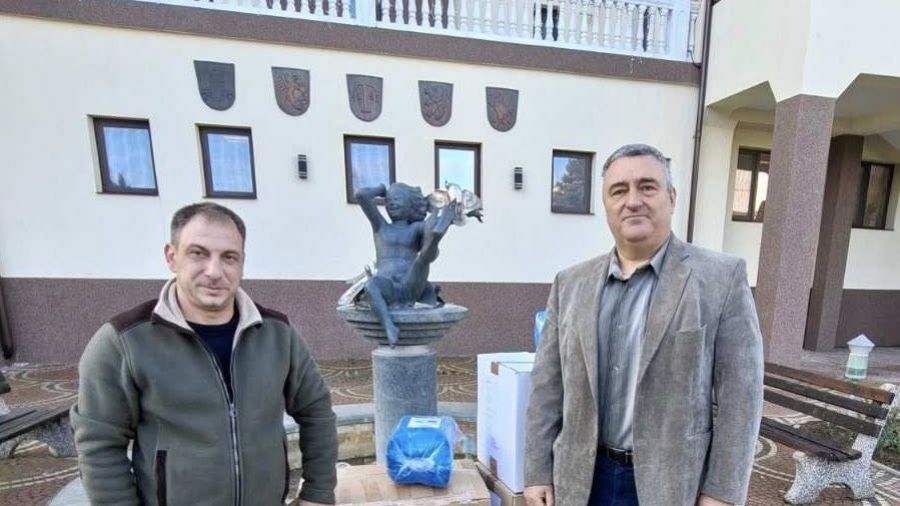 Започна раздаването на лични предпазни средства от Държавния резерв към общините