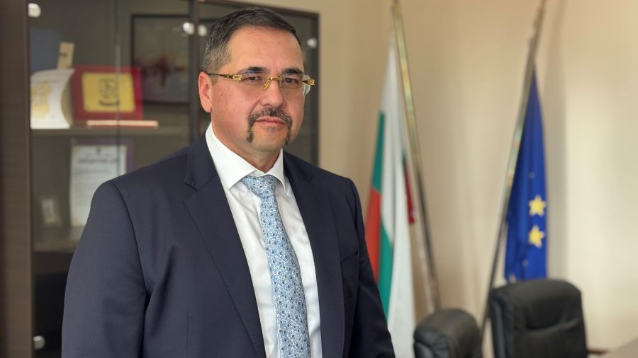 Председателят на Държавна агенция „Държавен резерв и военновременни запаси“ Асен Асенов увери, че запасите от горива са налични и под постоянен контрол